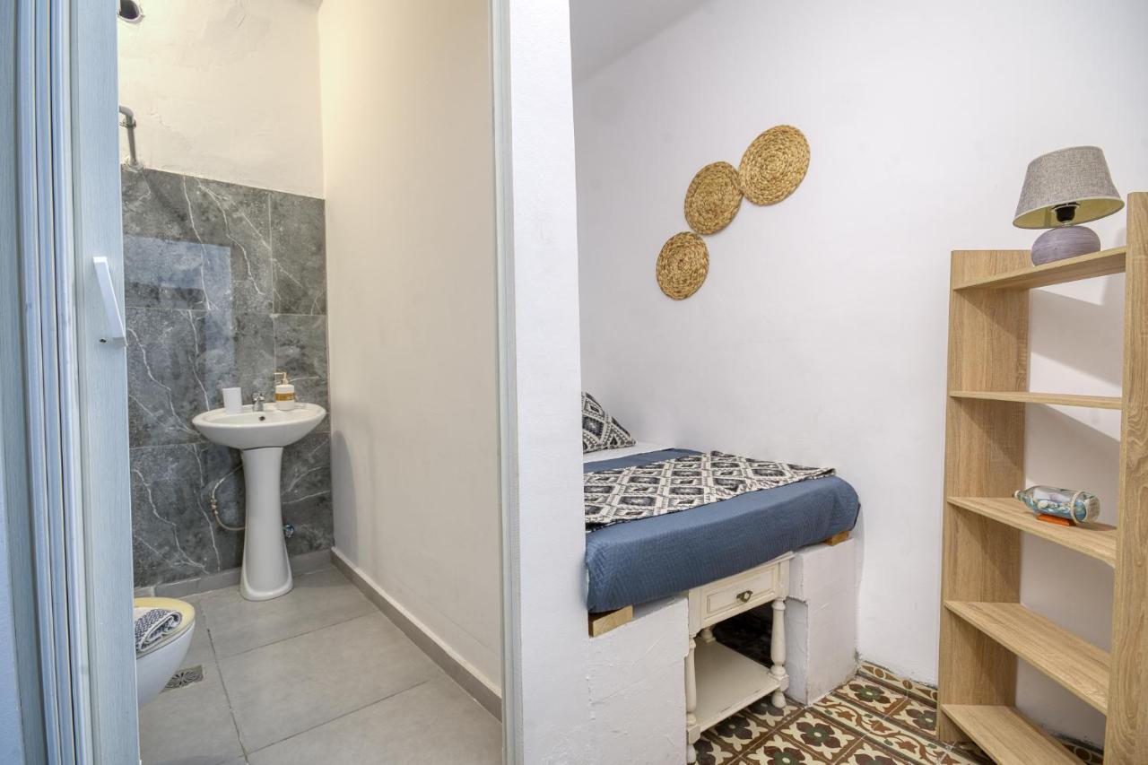 Mascot Bar Street Apartments Rhodes City Eksteriør bilde